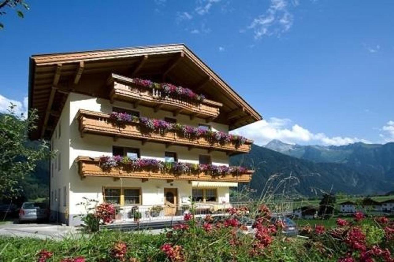 Landhaus Tipotsch Schwendau Exterior foto